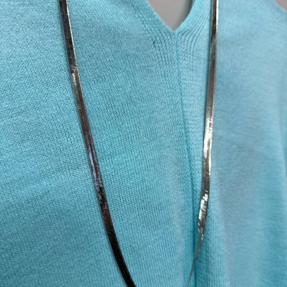 Premier Designs herringbone silver-tone necklace 30”.  With original tag. - Picture 10 of 13